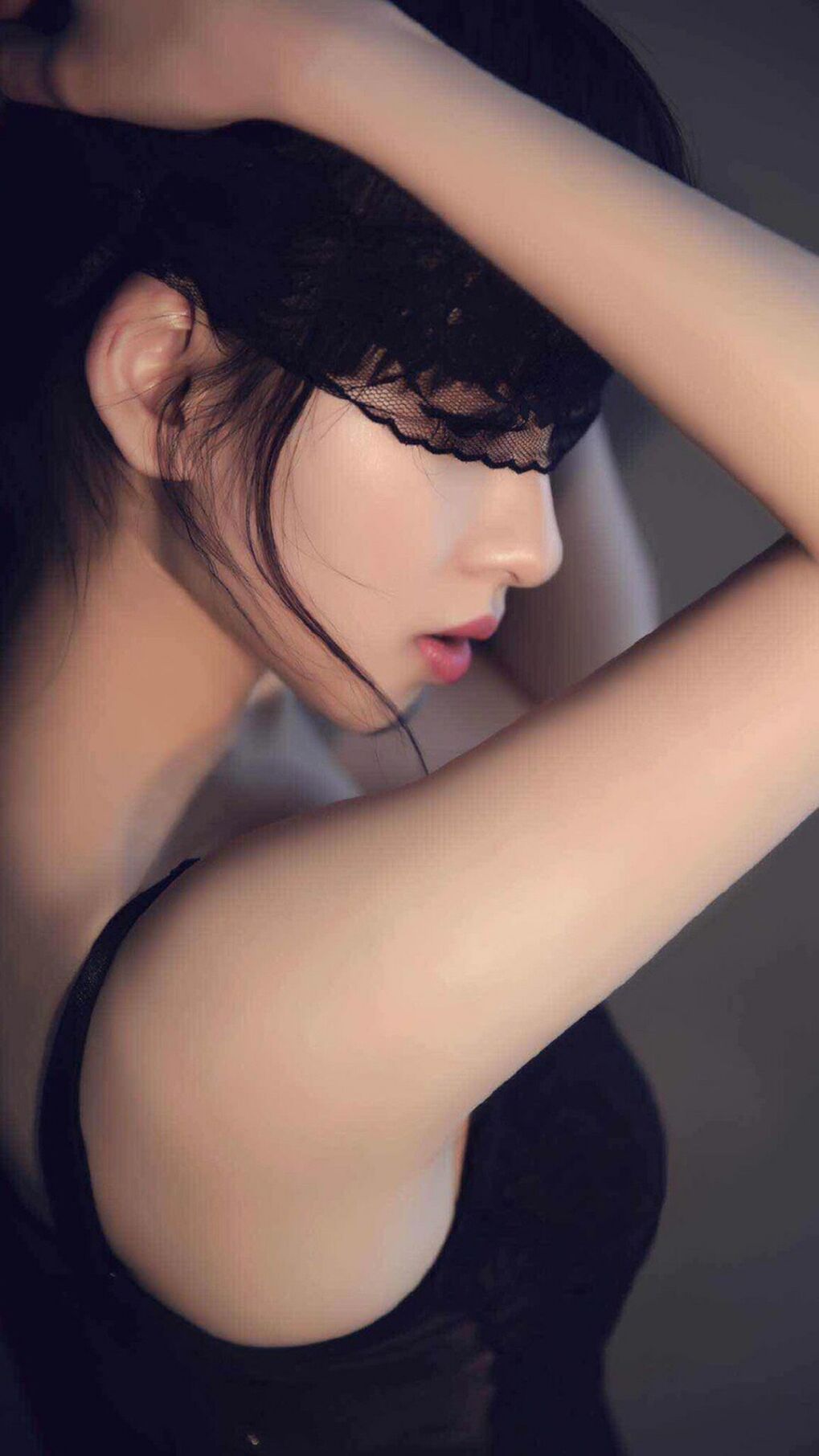 九游（jiuyou.com）游戏-雄鹿宣布退役贾巴尔战袍，仪式盛大致敬传奇，雄鹿退役贾巴尔球衣