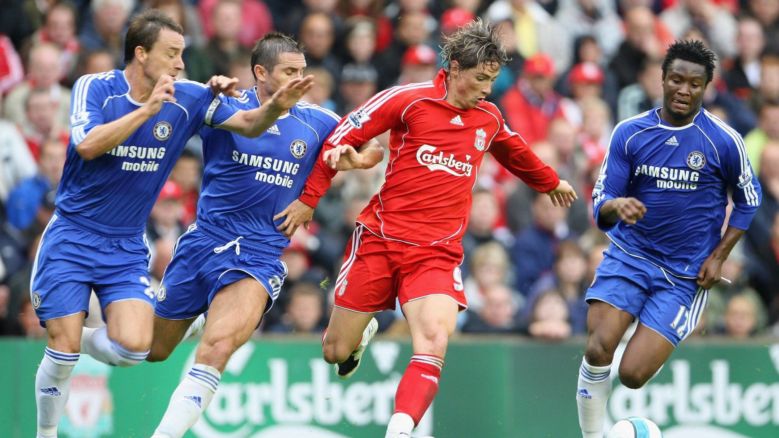 关键战里，他用多次“飞身封堵”拒绝对手“空中接力”！